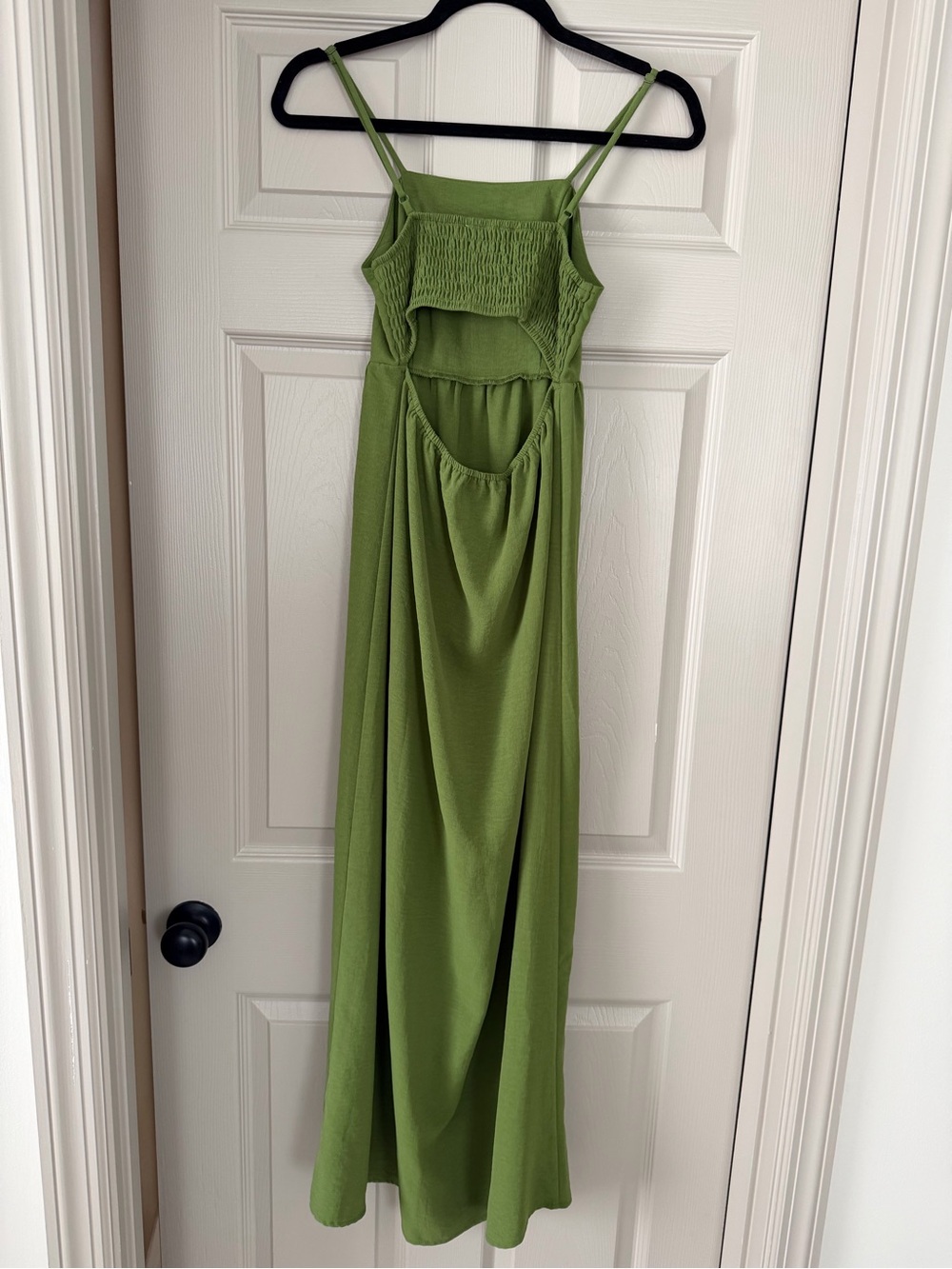 Green Spaghetti-Strap Midi Dress - Picture 2 of 3